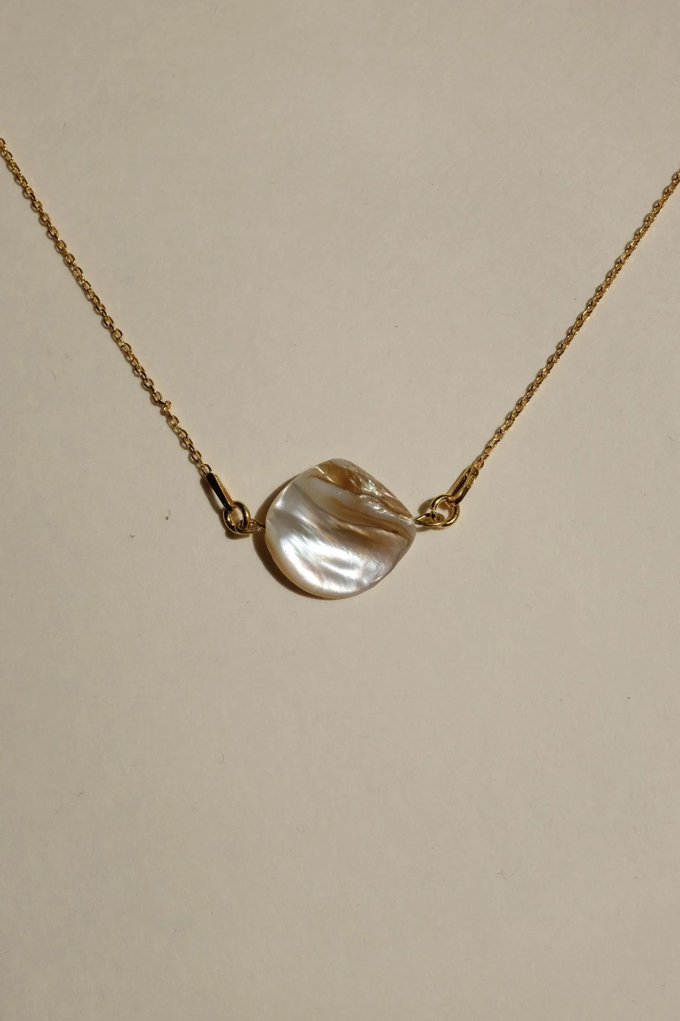 0015_SHELL 925 GOLD NECKLACE