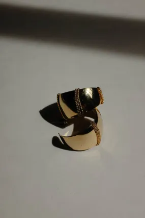 0033_BOLD GOLD HOOPS