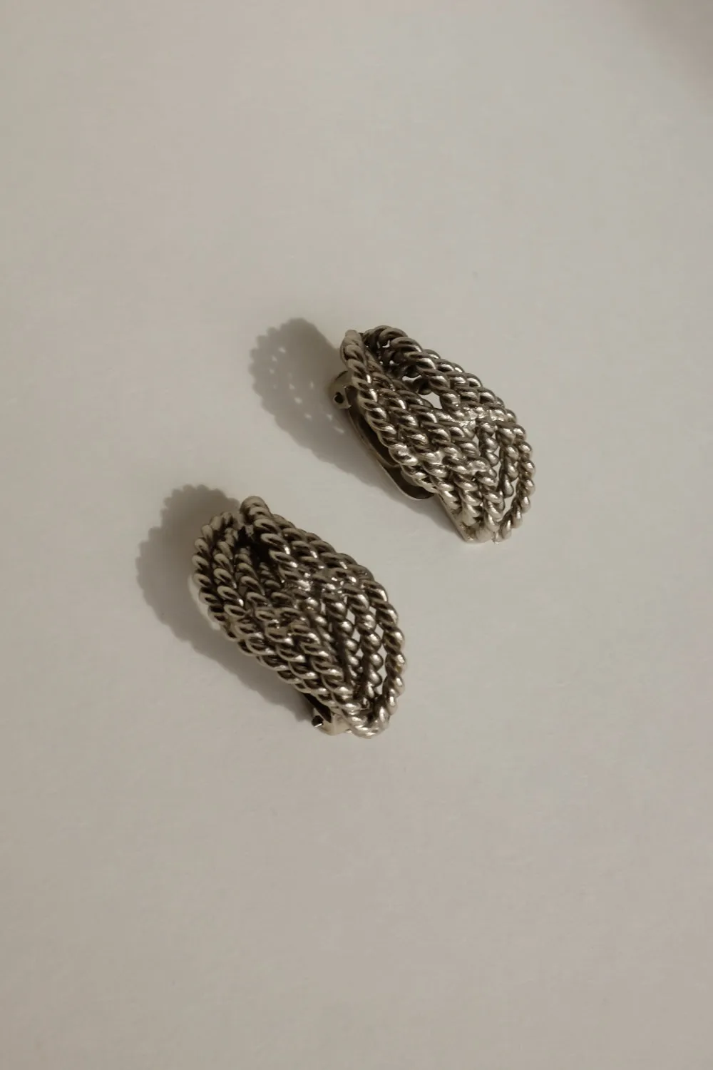 0053_VINTAGE SILVER CHAIN EARRINGS