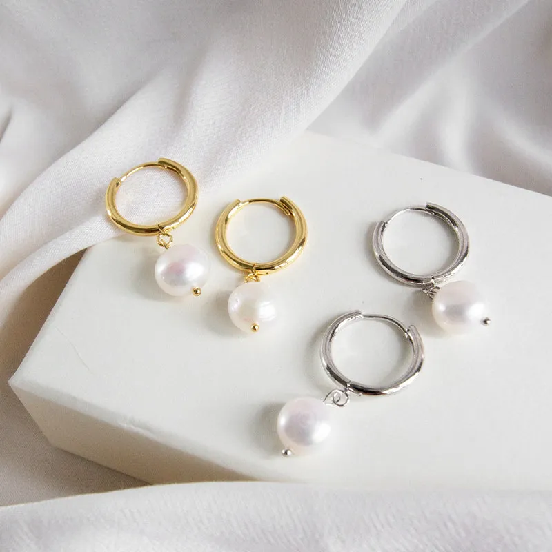 Classic Hoop w Freshwater Pearls