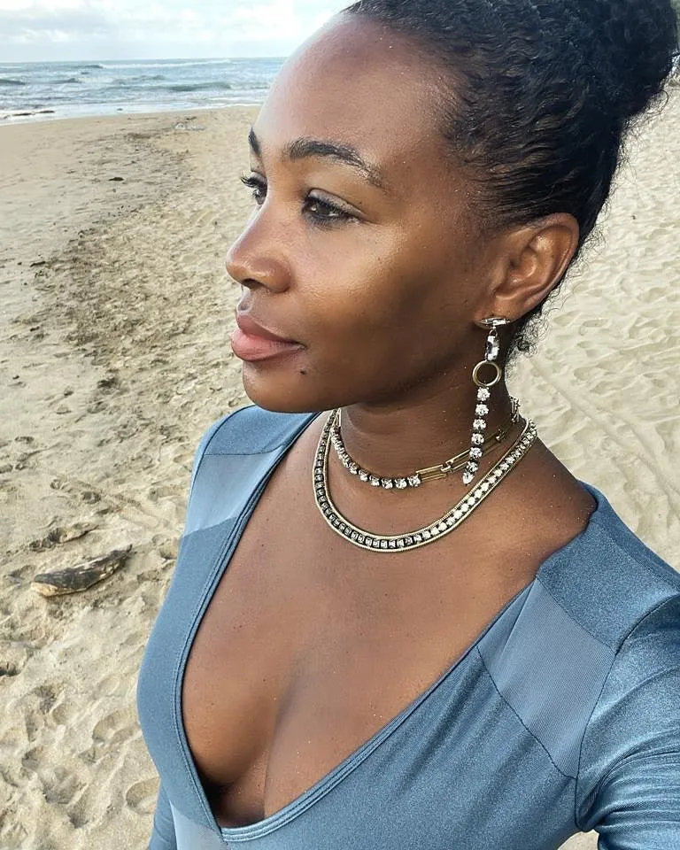 DAVLYN Collar Necklace