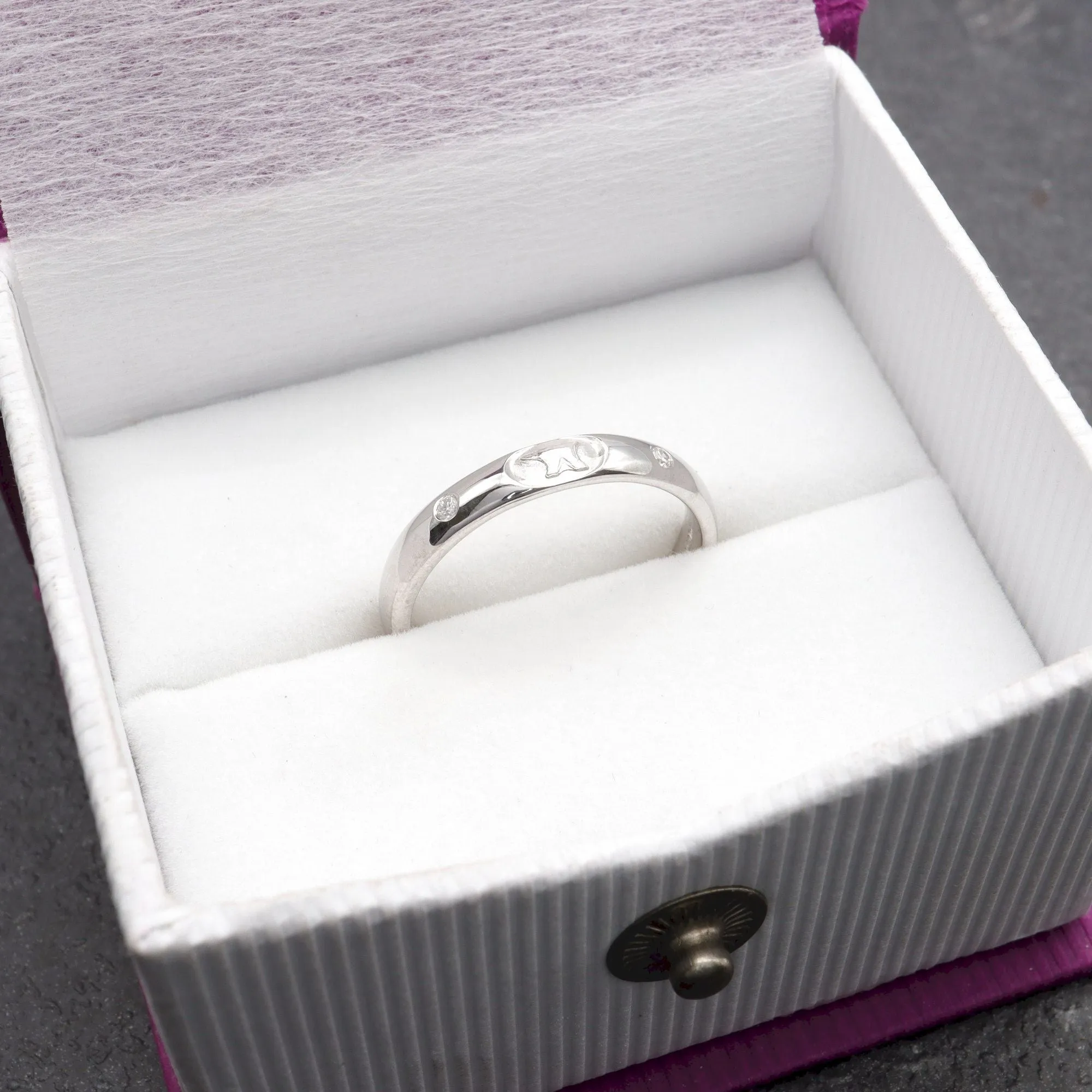 Diamond wedding ring 3mm-4mm Gretna Anvil narrow womens in white gold