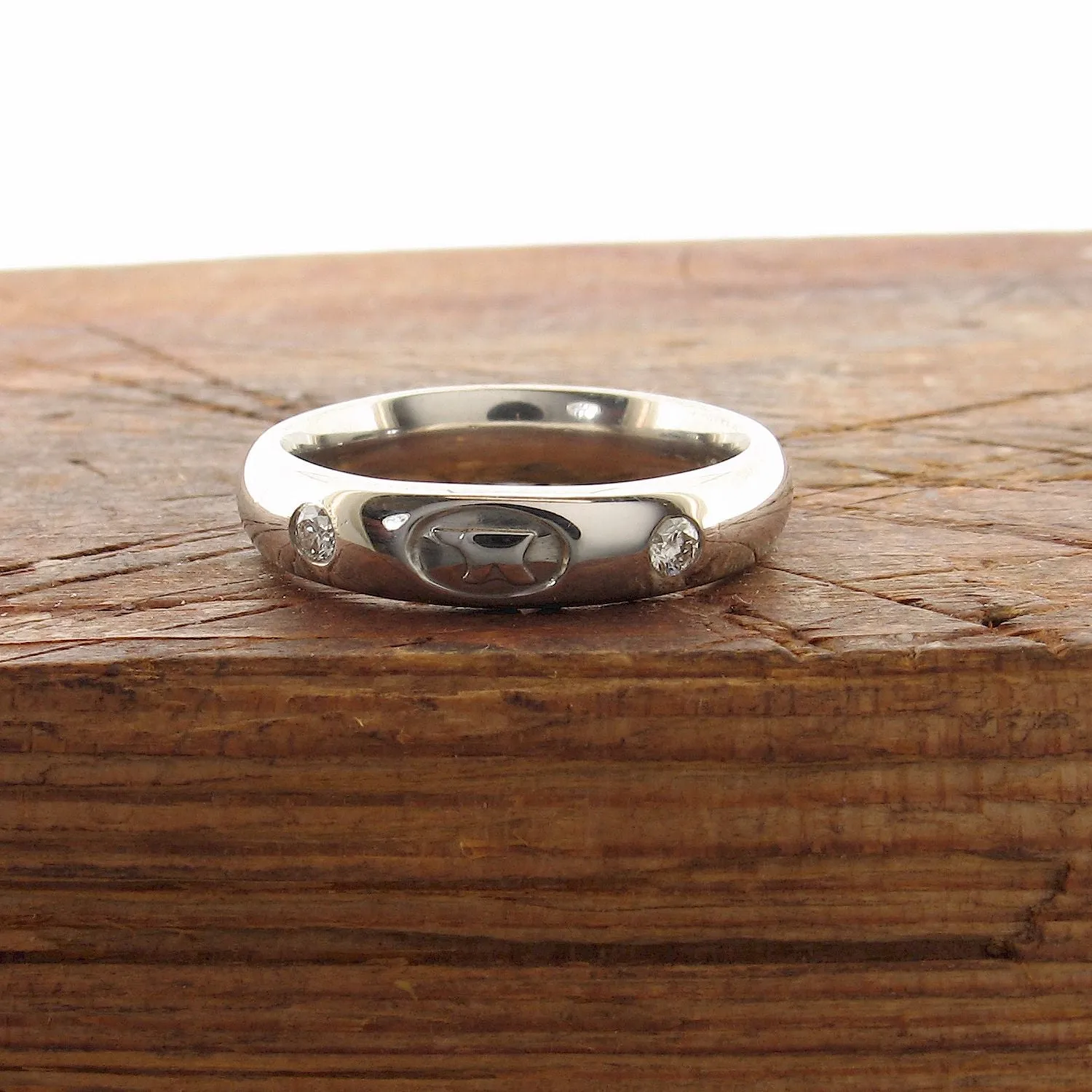 Diamond wedding ring 3mm-4mm Gretna Anvil narrow womens in white gold