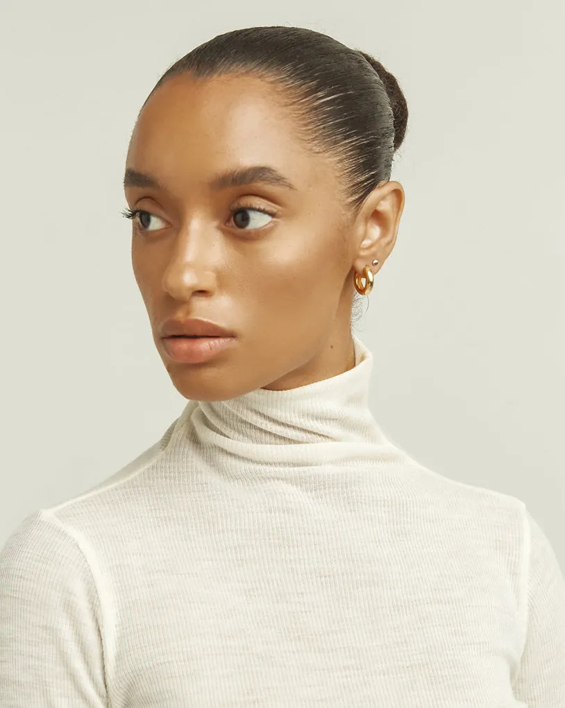 Everyday Mini Hoop Earrings (RRP $129AUD)