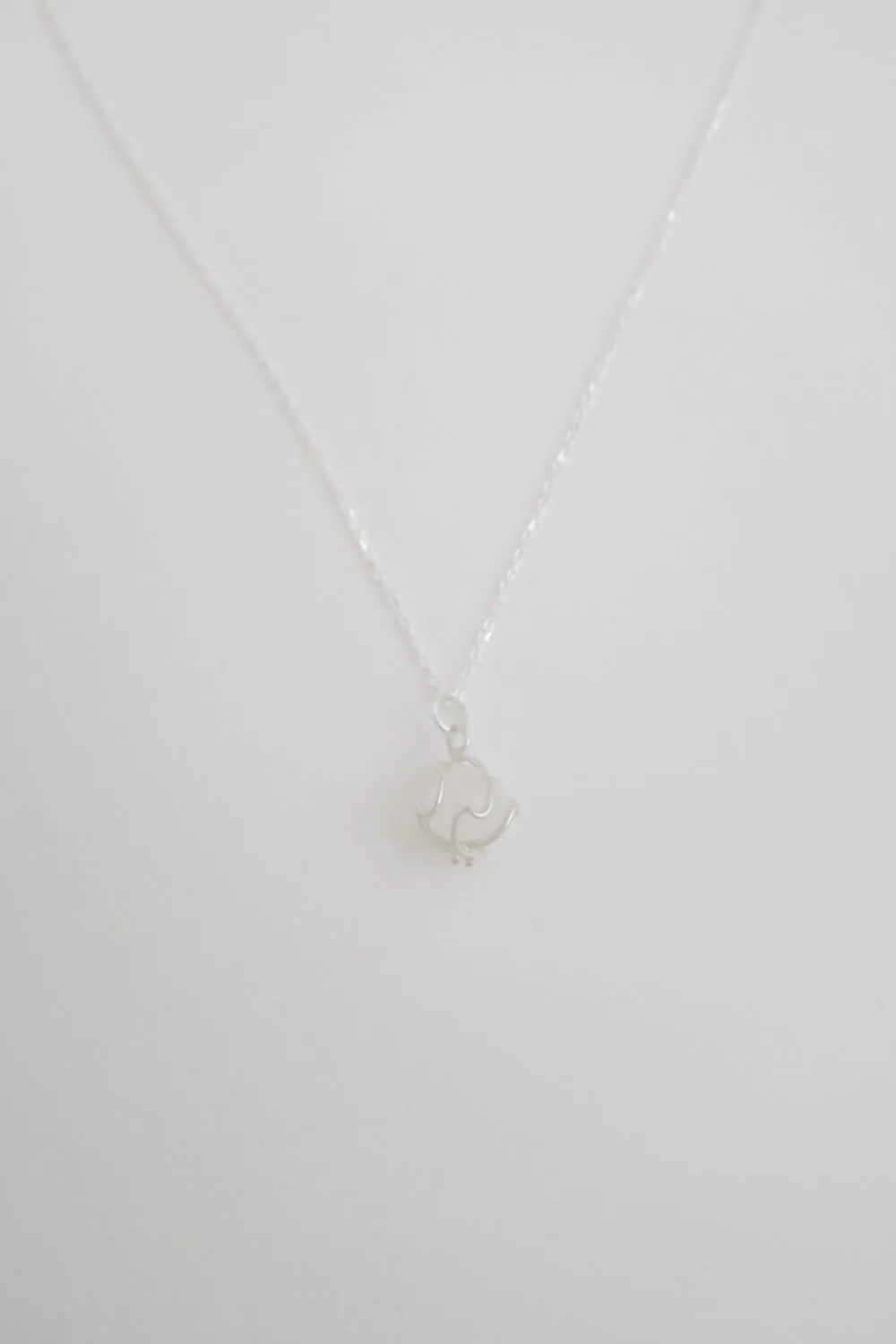 LONG BALL CRYSTAL STONE 925 NECKLACE