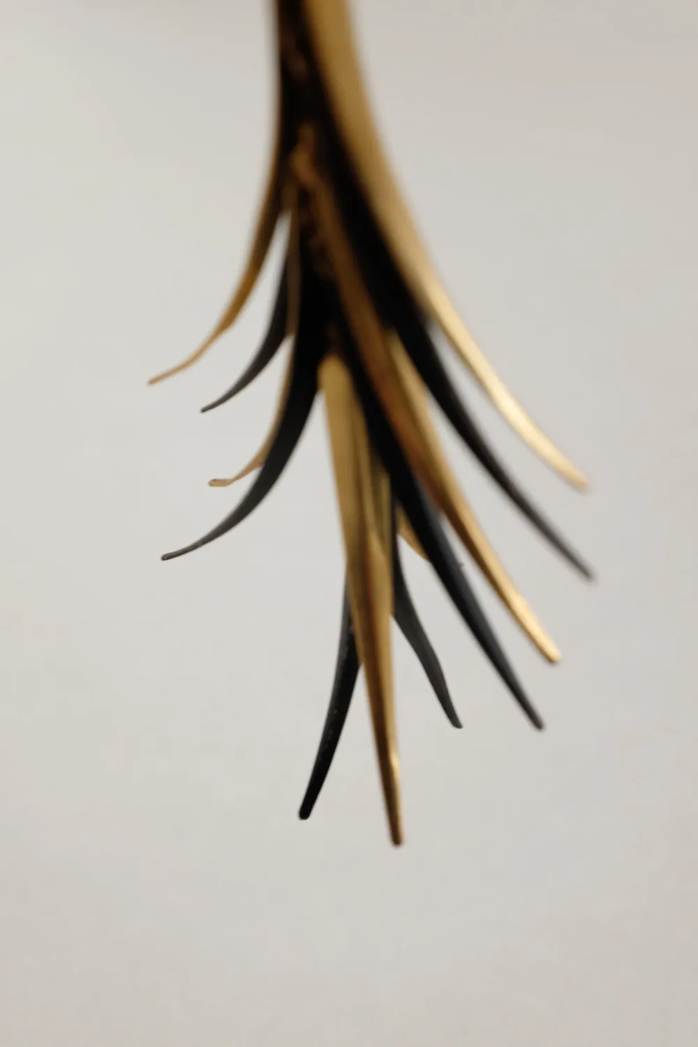 LONG GOLD BLACK VINTAGE EARRINGS