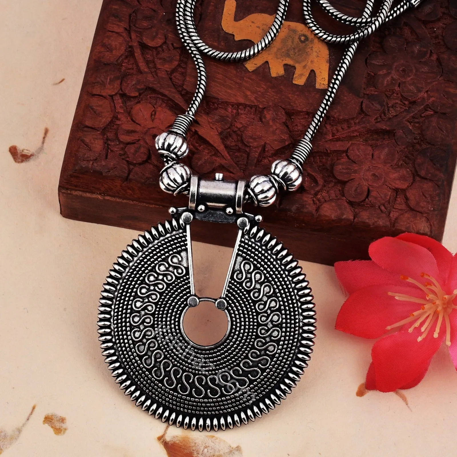 Oxidized Silver Beautiful Pendant Necklace