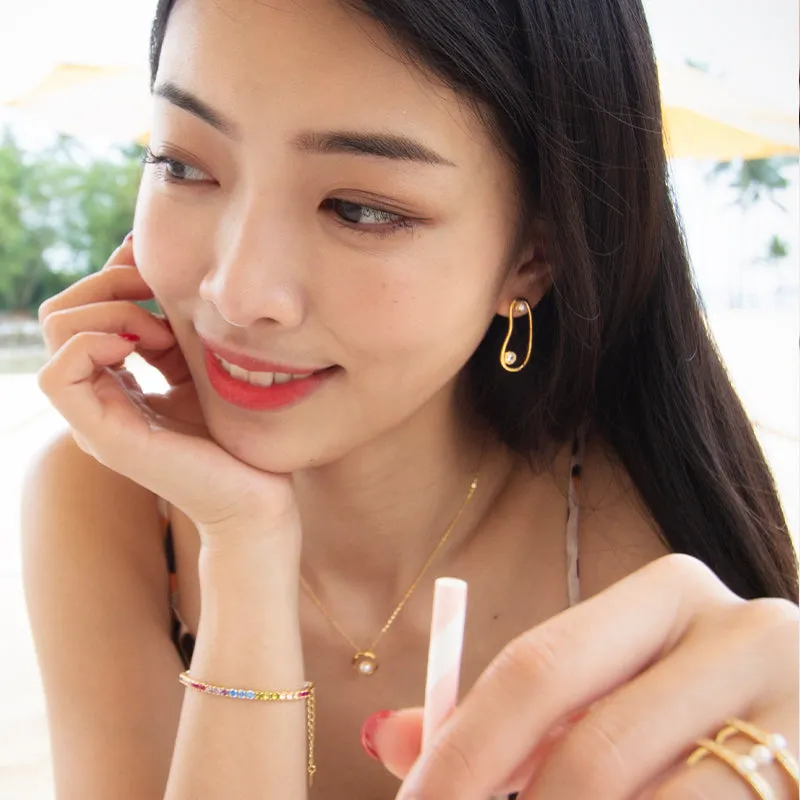 Pearl Shine Mismatched Earrings