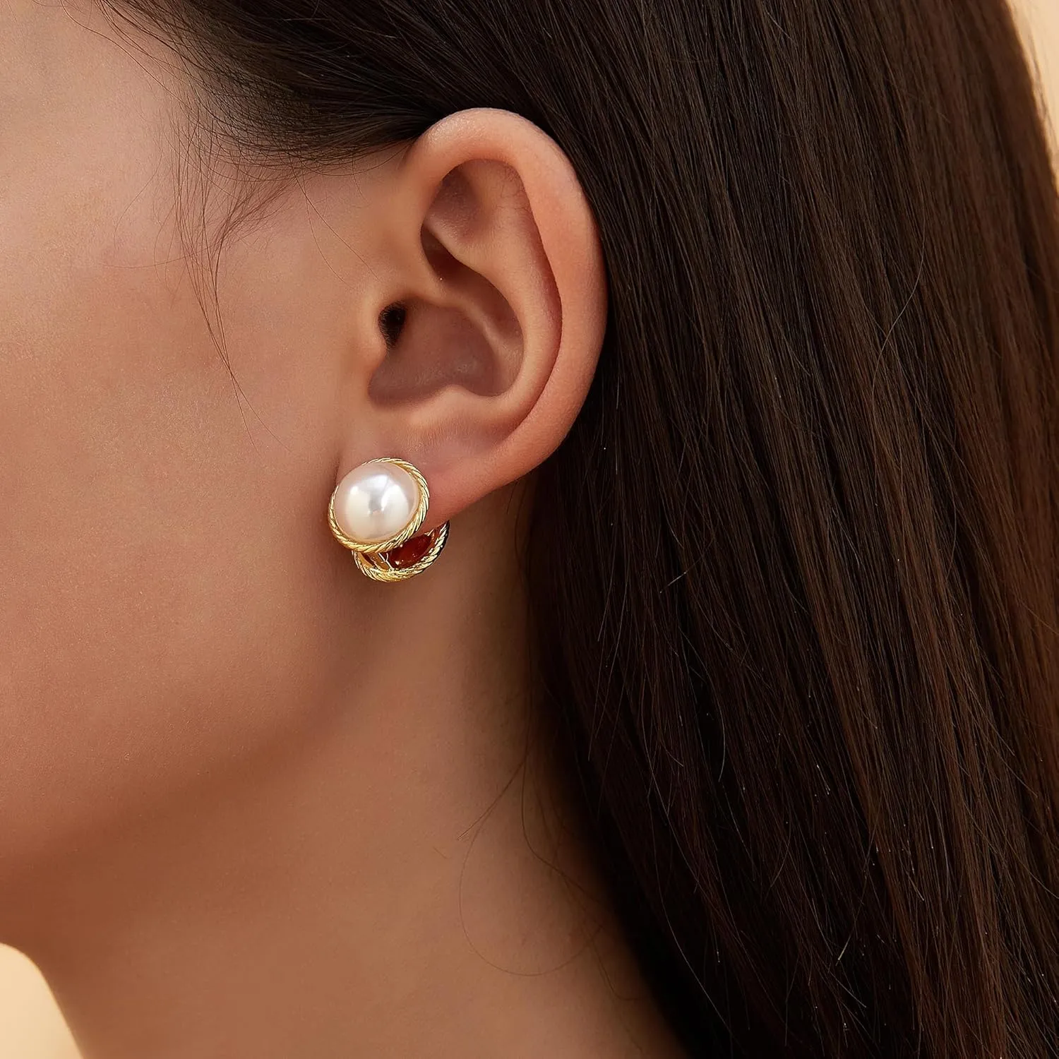 Pearl Stud Earrings for Women, Round Stud White Simulated Shell Pearl Earrings Hypoallergenic Jewelry for Her