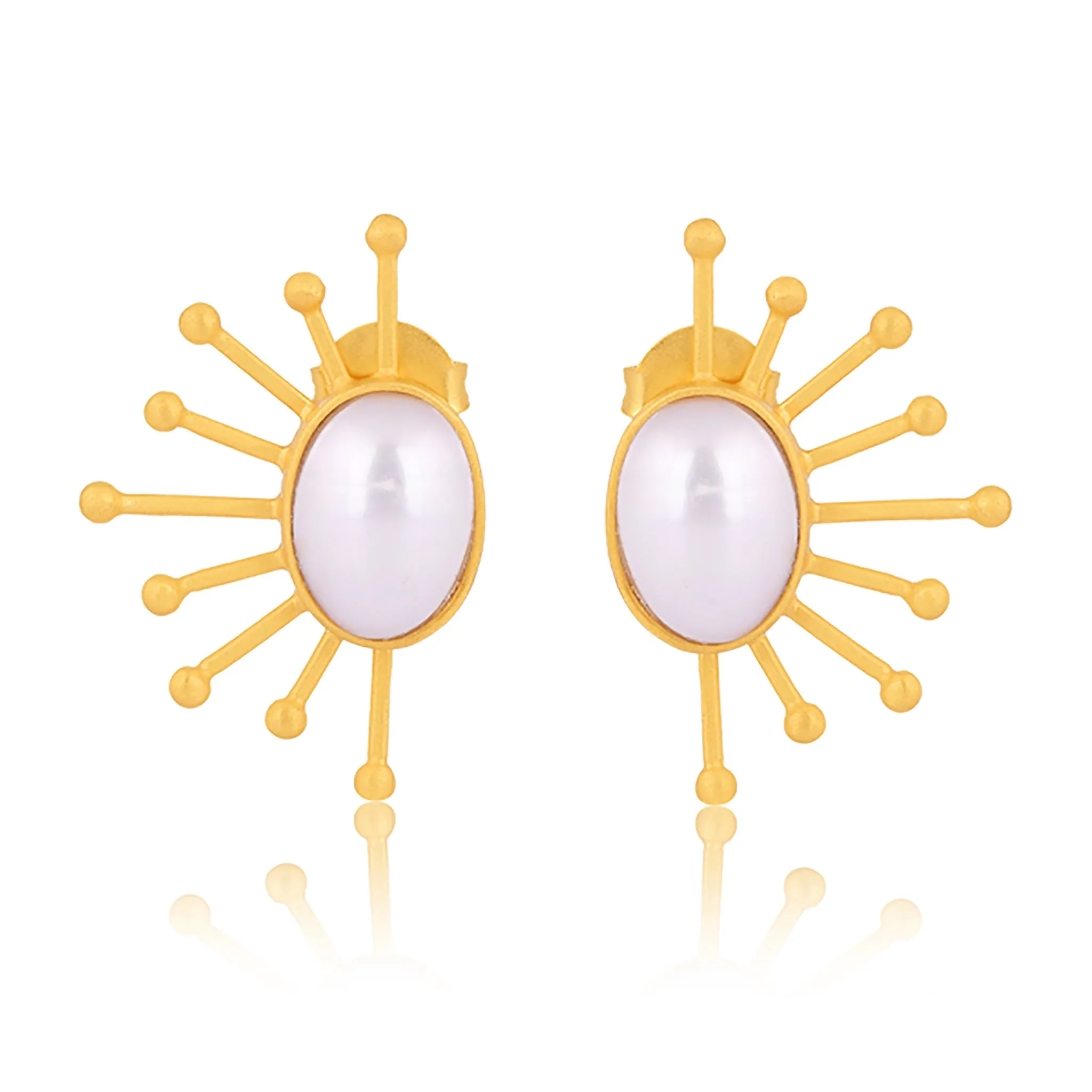 Ray of Sunshine Stud Earrings - Pearl