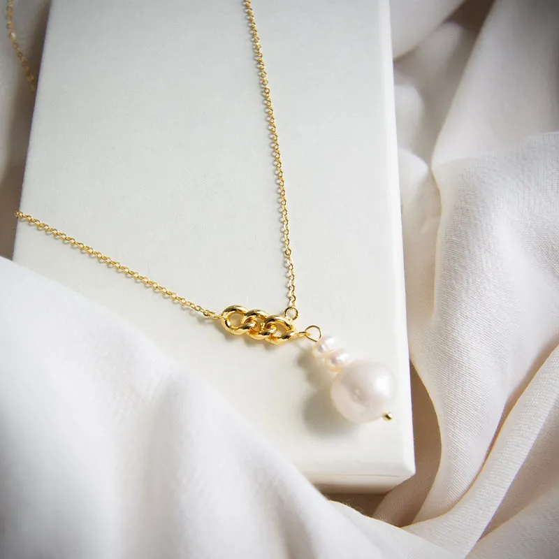 Triple Pearl Link Necklace
