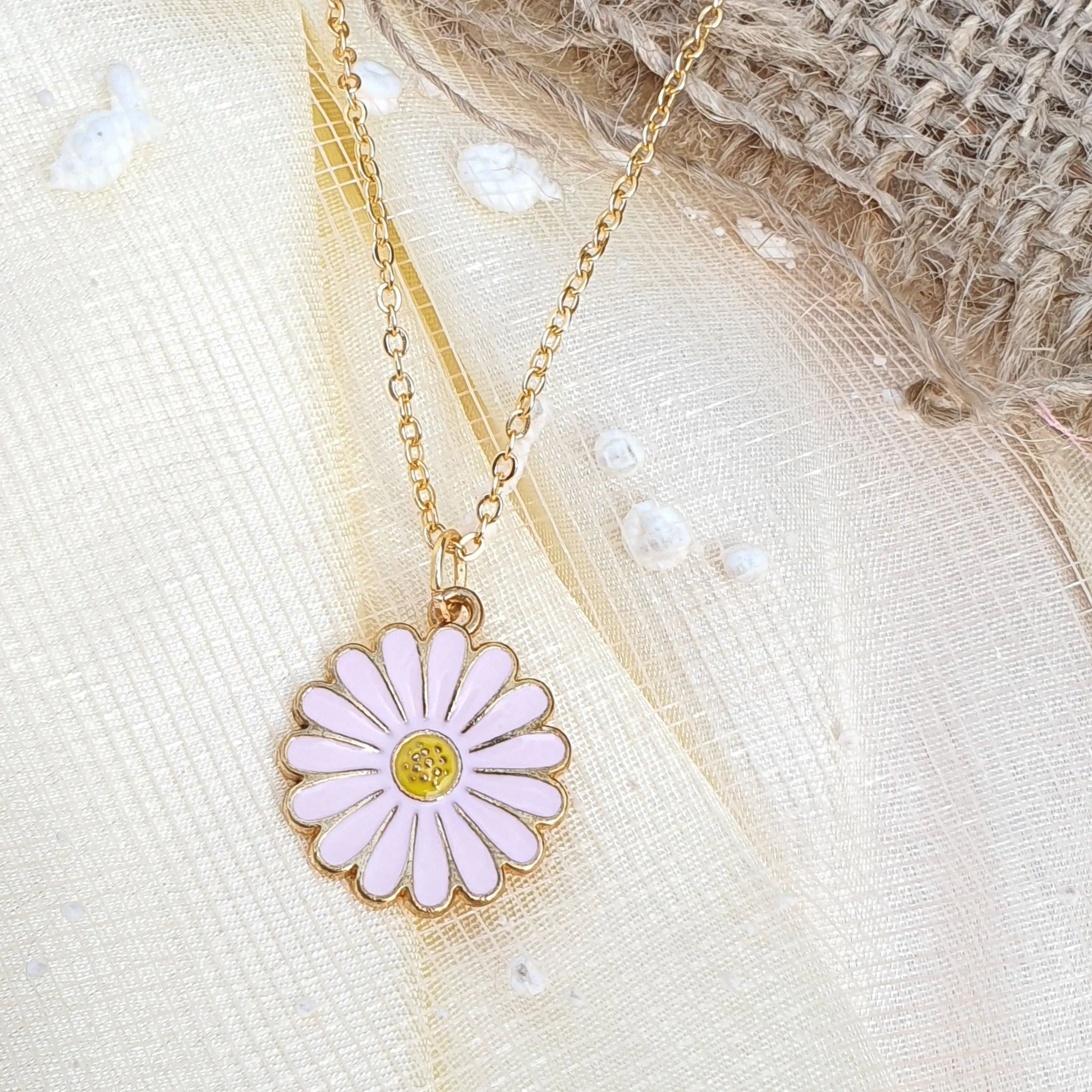 Y2K Charm Pendant Gold Necklace - Season Love